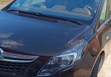 Opel Zafira Tourer 247.528 km 6.300 &euro; Herborn 35745