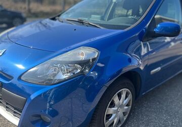 Renault Clio 191.000 km 2.990 &euro; Friedberg 61169