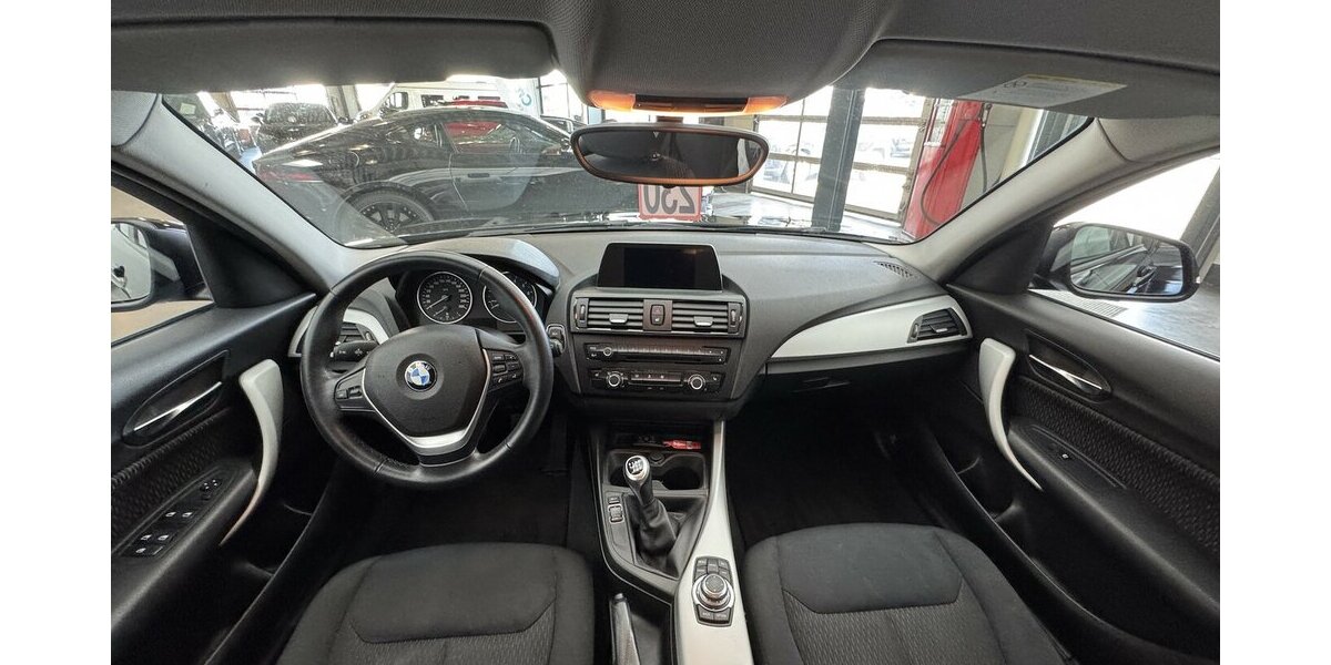 BMW 116i Navigation Sitzheizung BT PDC 111.610 km 8.960 &euro; Lich 35423
