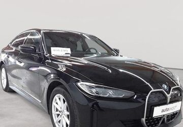 BMW i4 90.363 km 30.089 &euro; Fernwald-Steinbach 35463