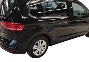 VW Touran 11.800 km 31.990 &euro; Butzbach 35510