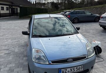 Ford Fiesta 140.000 km 1.400 &euro; Wetzlar 35578