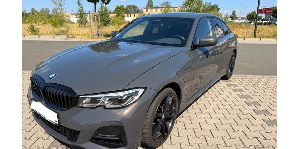 BMW 330 112.000 km 28.900 &euro; Gießen 35398