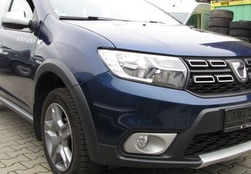 Dacia Sandero 191.000 km 4.600 &euro; Hüttenberg 35625